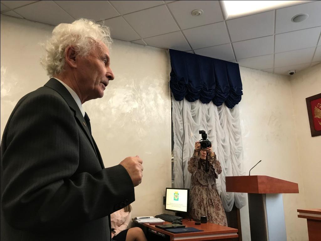 Выплаты только одиноким…