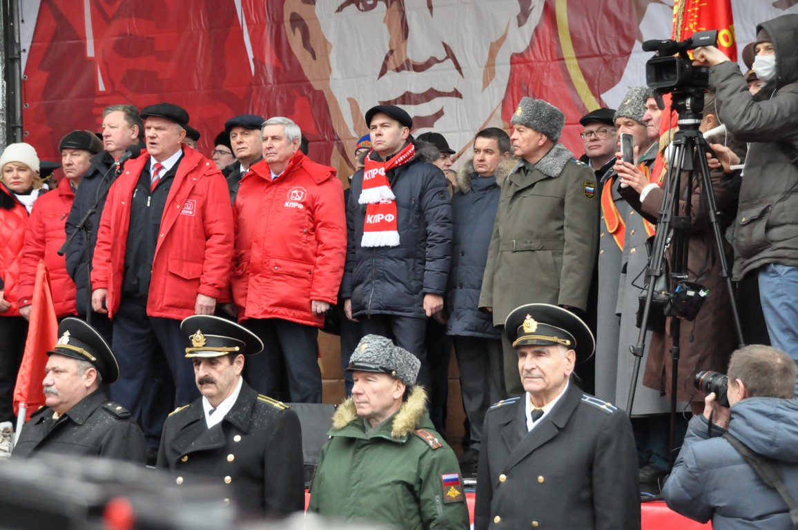 «Ни шагу назад!» Шествие и митинг в Москве