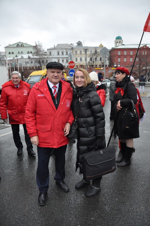 «Ни шагу назад!» Шествие и митинг в Москве