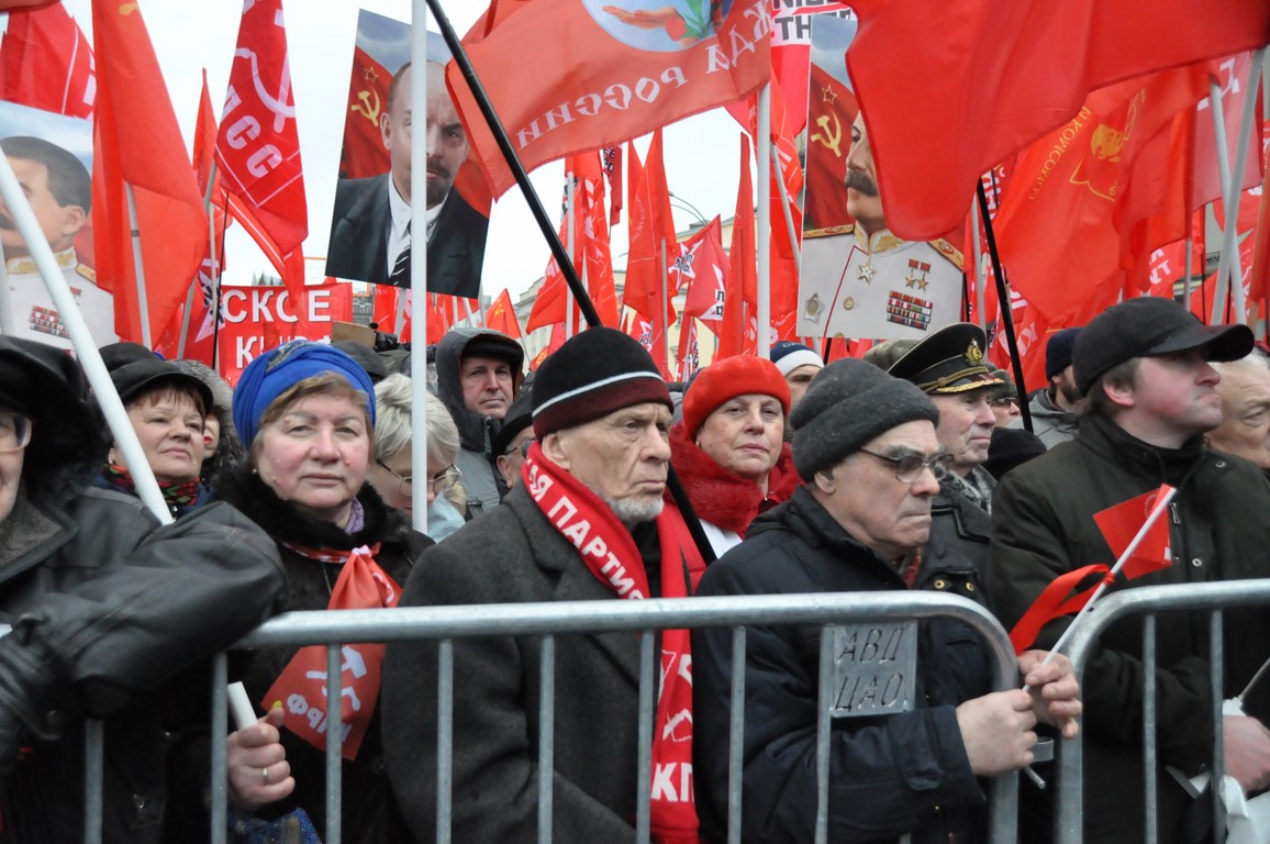 «Ни шагу назад!» Шествие и митинг в Москве
