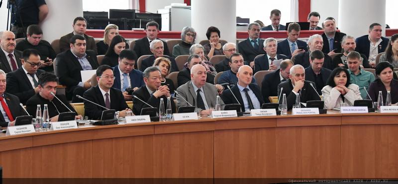 Г.А. Зюганов: «Максимально и конструктивно сложить усилия для достижения главных целей»