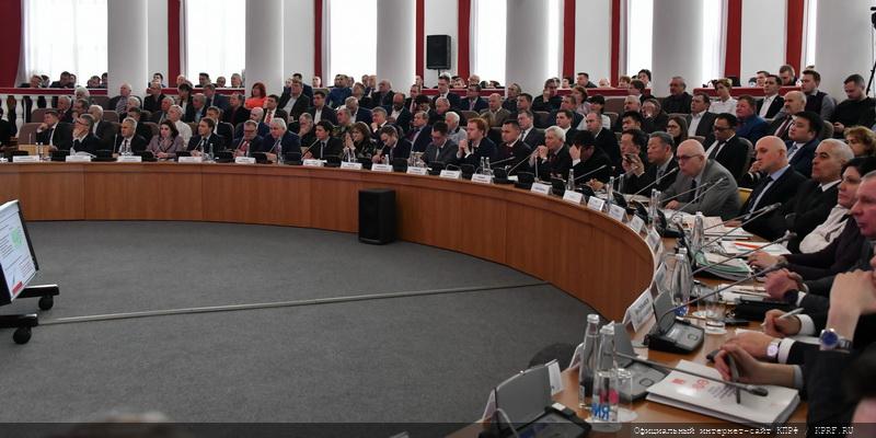 Г.А. Зюганов: «Максимально и конструктивно сложить усилия для достижения главных целей»