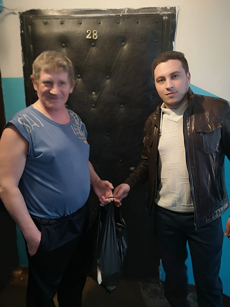 Клинские коммунисты продолжают марафон помощи