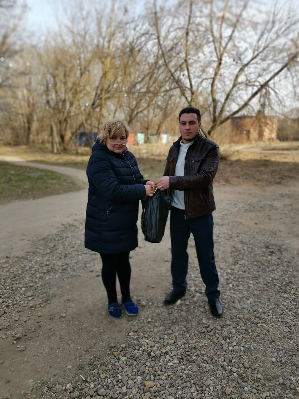 Подмосковные коммунисты: Наш общий долг - быть рядом с теми, кому тяжелее всех!