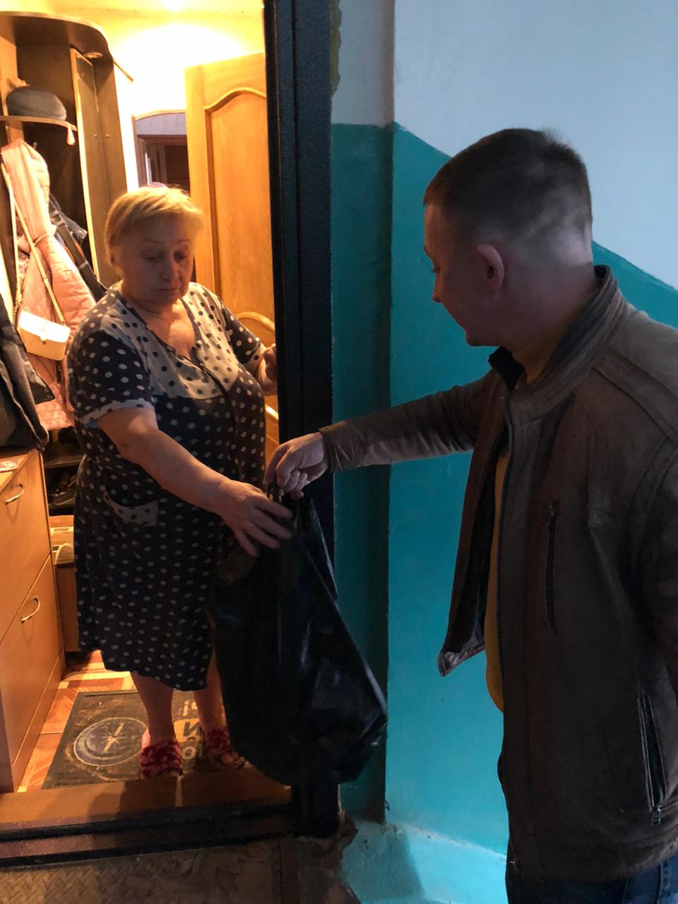 Подмосковные коммунисты: Наш общий долг - быть рядом с теми, кому тяжелее всех!