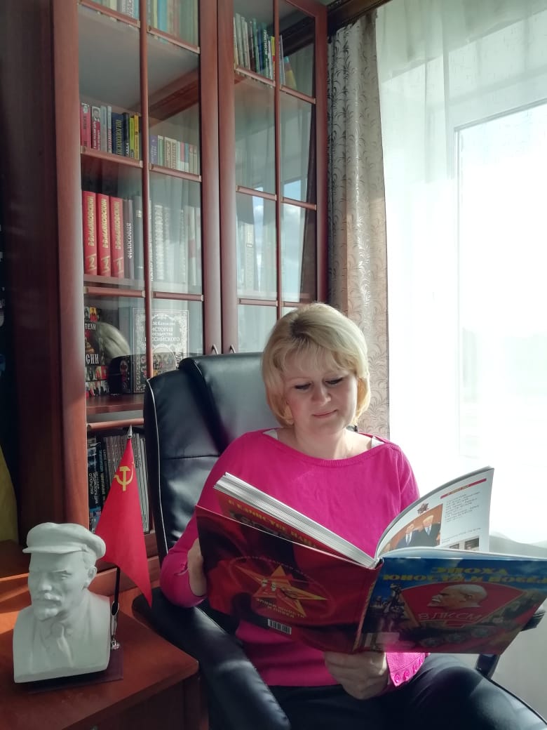 Имя Ленин в сердце каждого коммуниста!