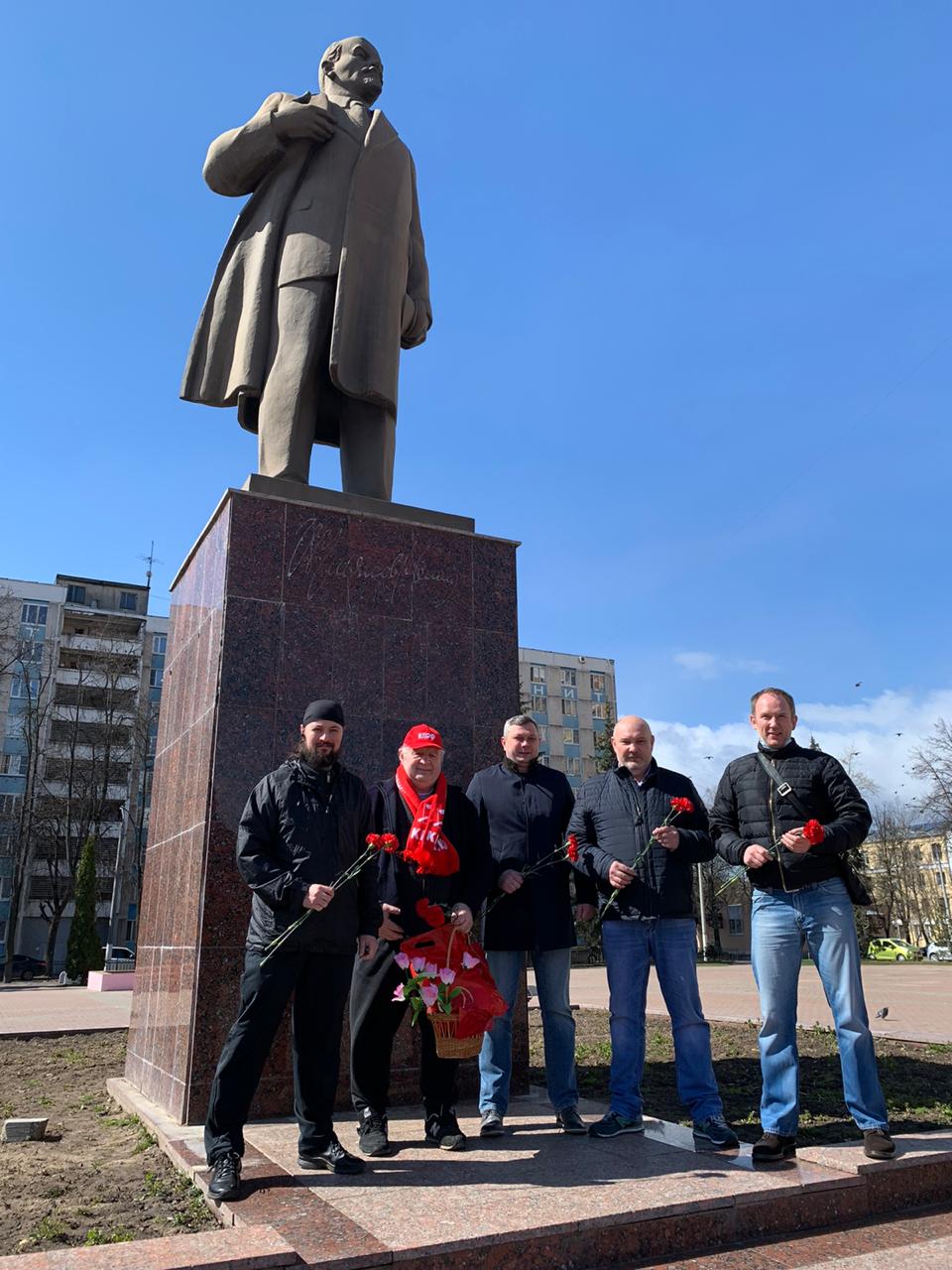 Красногорский ГК КПРФ почтил память Ленина