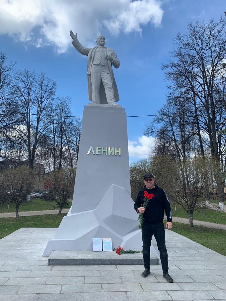 Коммунисты г.о. Королёв почтили память Ленина