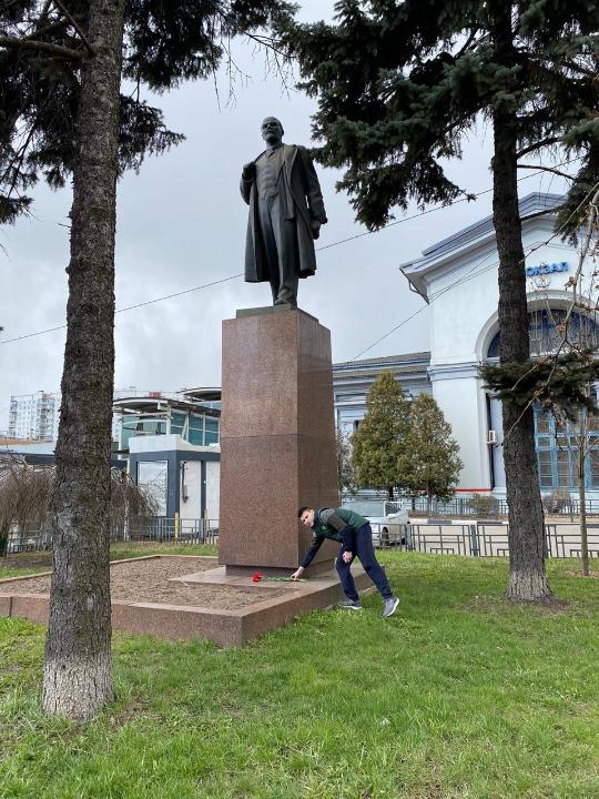 Мытищинские коммунисты почтили память Ленина