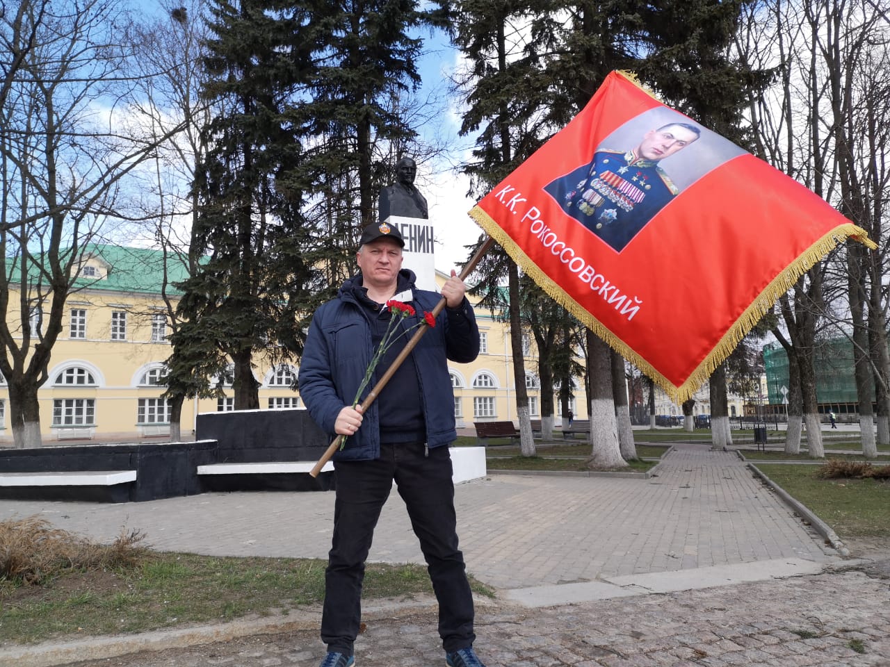 Возложение цветов