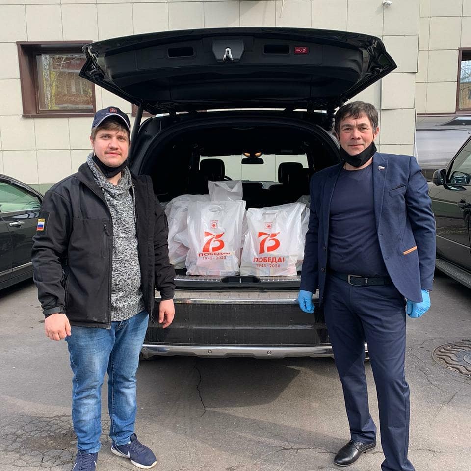 Коммунисты Королёва поздравляют ветеранов