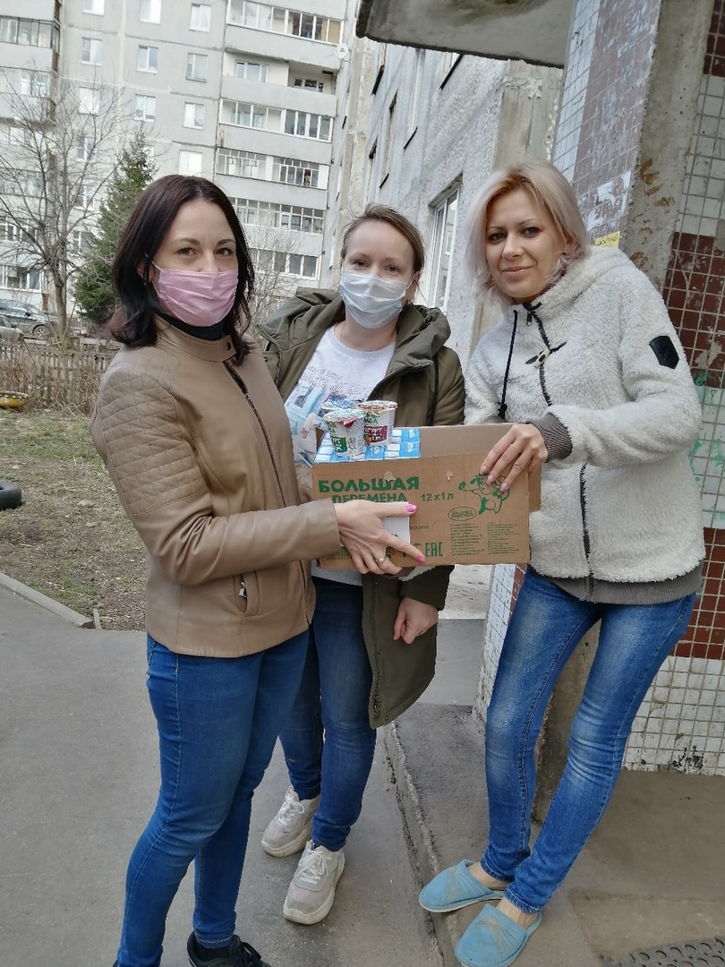 Пушкинские коммунисты помогают нуждающимся
