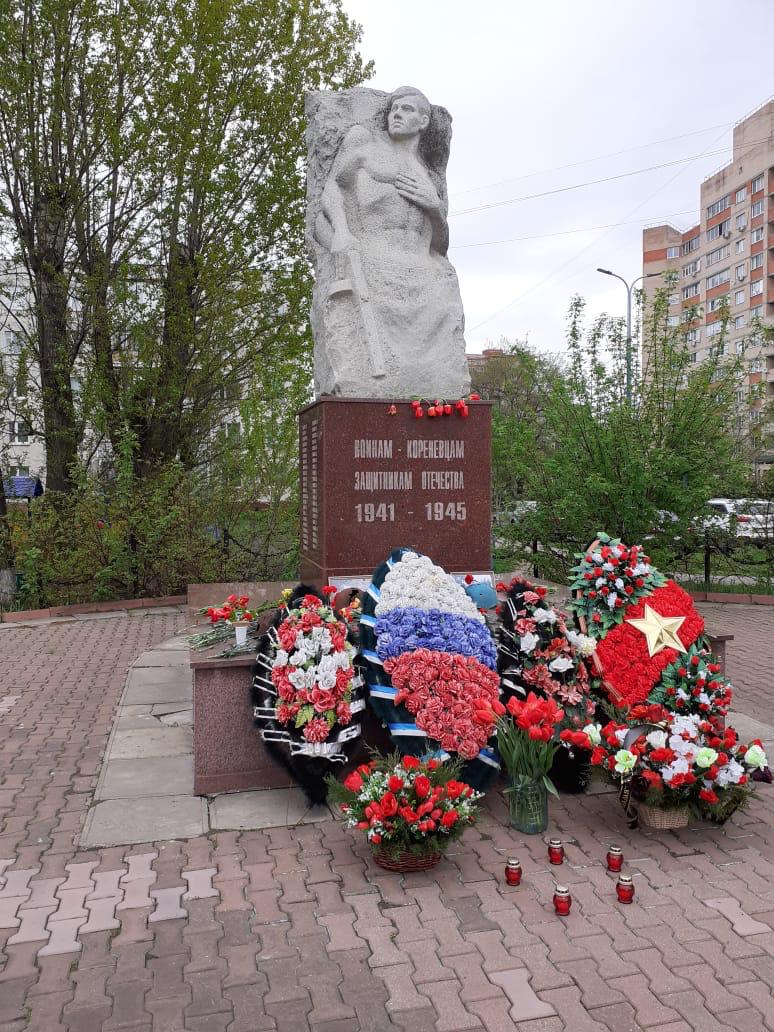 Коммунисты Люберецкого отделения празднуют день Победы!