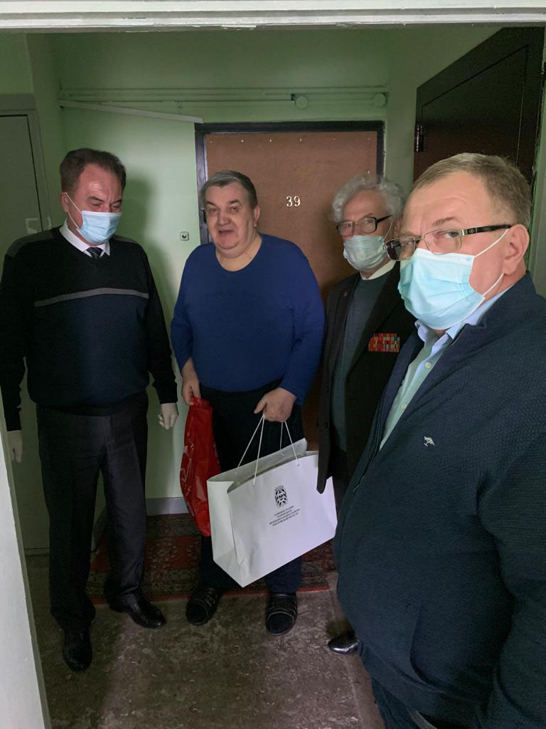 МК КПРФ ежедневно оказывает помощь нуждающимся, в рамках акции «Своих не бросаем»