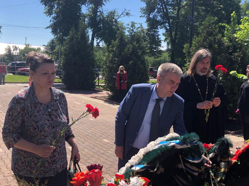 Люберецкие коммунисты почтили память погибших