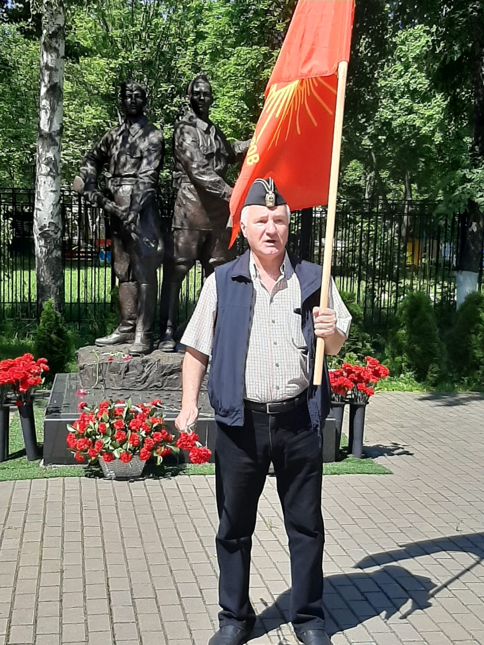 Подольские коммунисты почтили память о погибших воинах