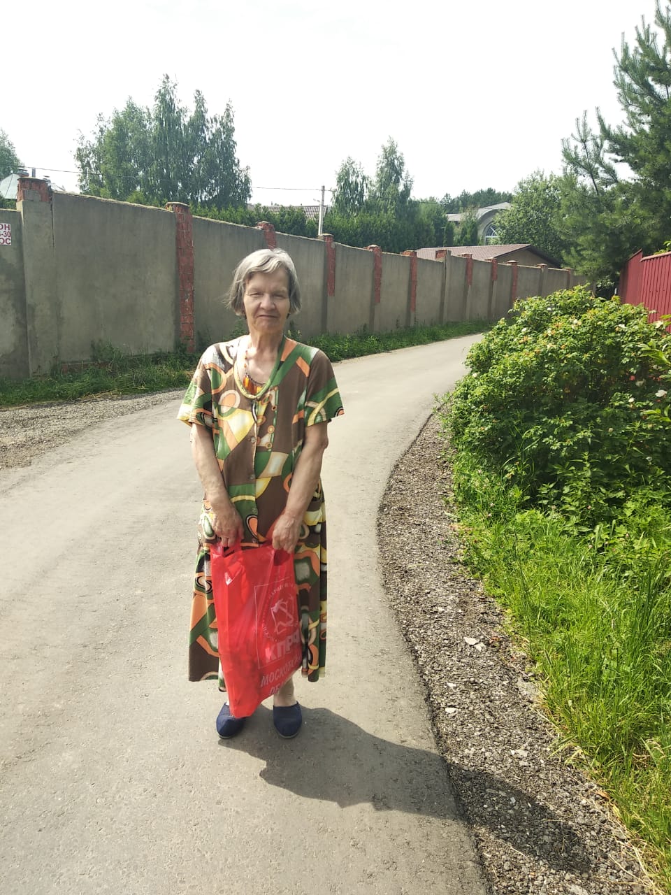 Одинцовские коммунисты в строю помощи нуждающимся!