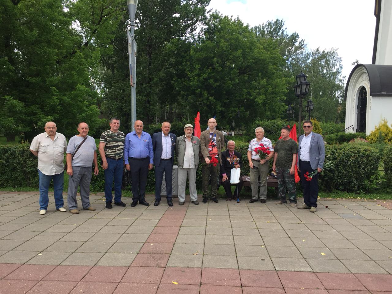 Коммунисты г. Королёв приняли участие в возложении цветов, в День Ветеранов Боевых Действий