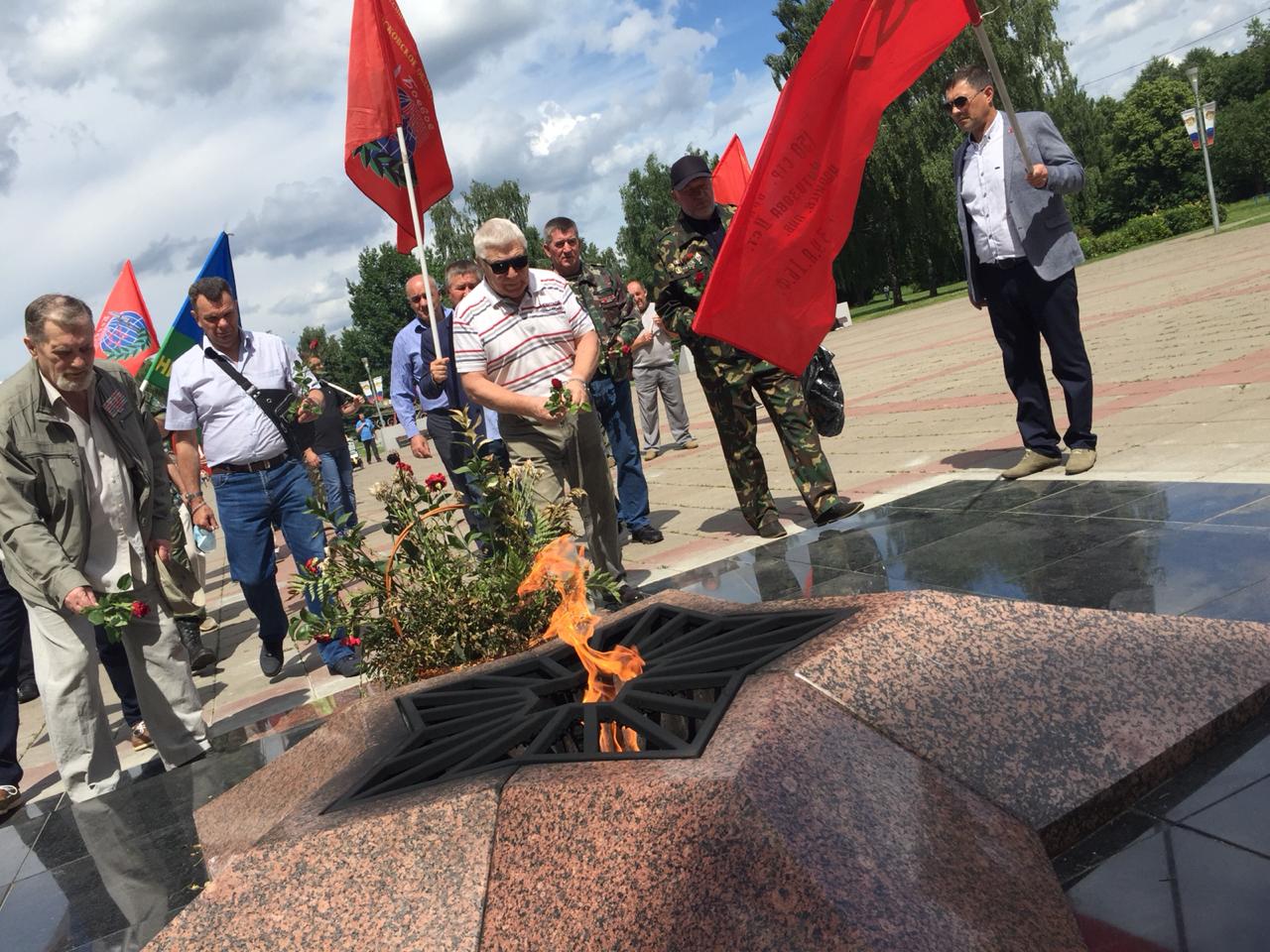 Коммунисты г. Королёв приняли участие в возложении цветов, в День Ветеранов Боевых Действий
