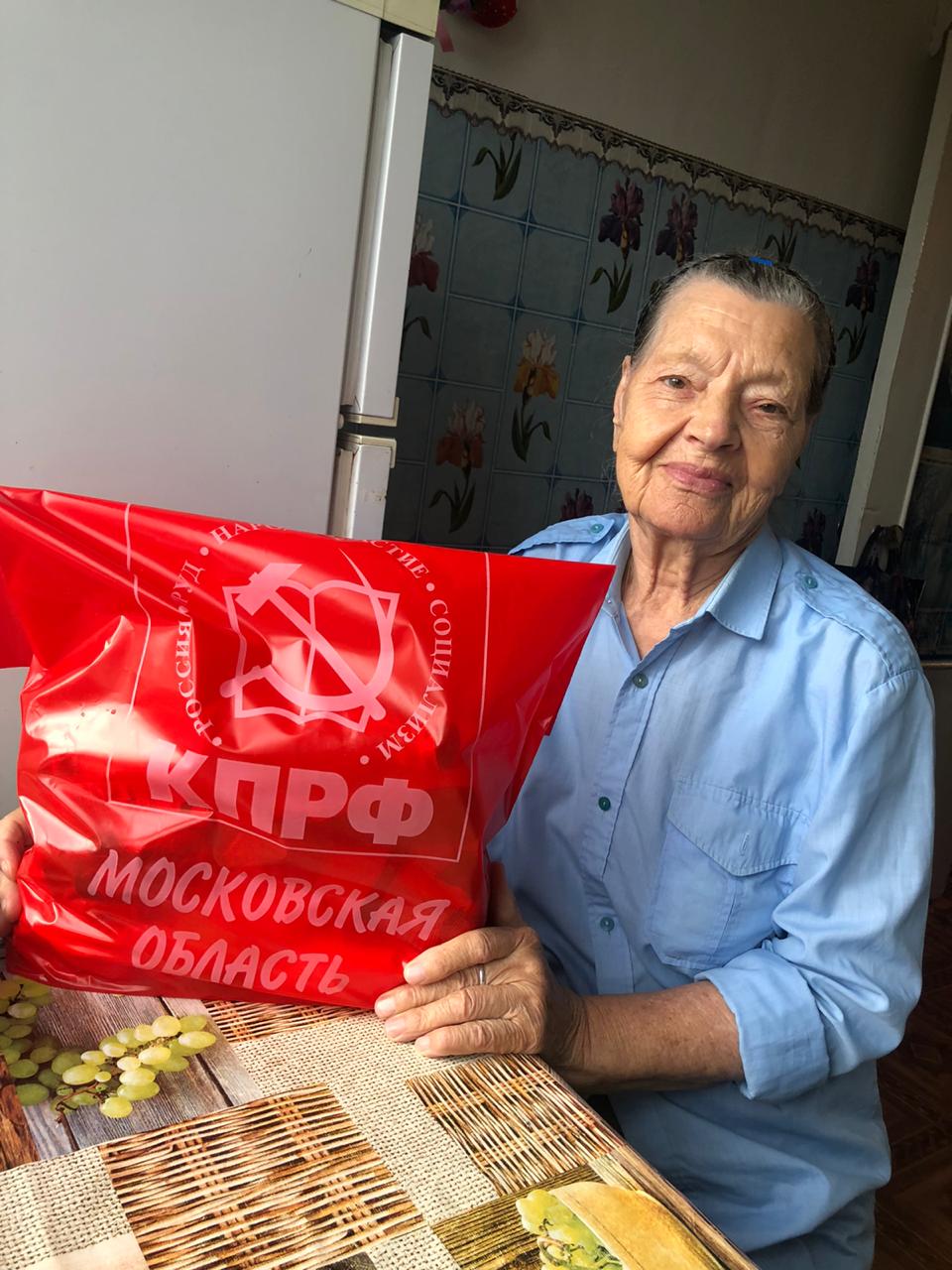 Сергиево-Посадские коммунисты продолжают помогать