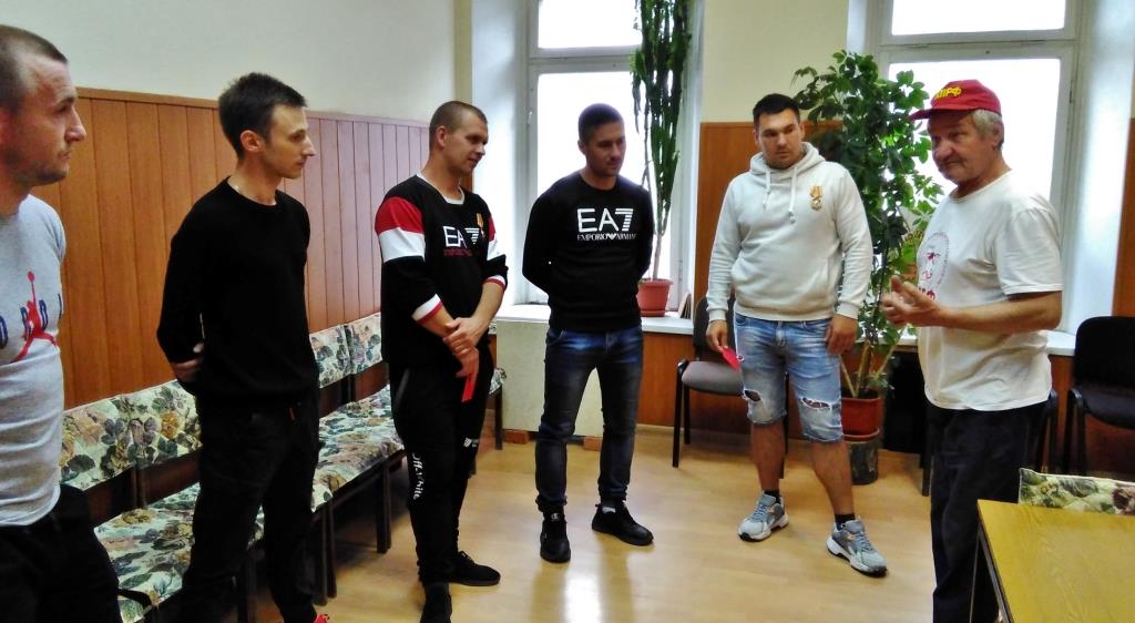 Серпуховские коммунисты первые и в футболе!