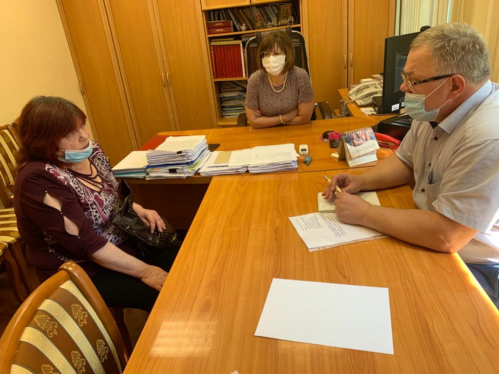 Депутат-коммунист Александр Наумов провёл приём граждан в городе Раменском