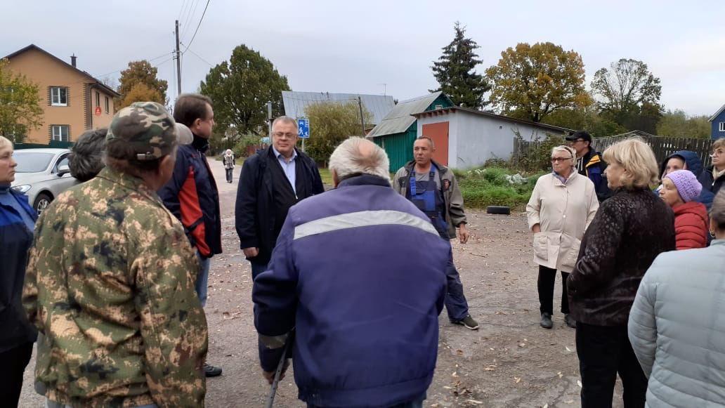Депутат-коммунист Александр Наумов встретился с жителями села Липитино