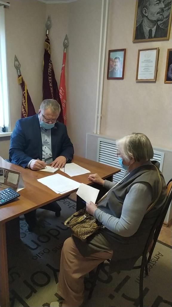 Депутат-коммунист Александр Наумов, в региональную неделю, провел прием граждан в шести городских округах Подмосковья