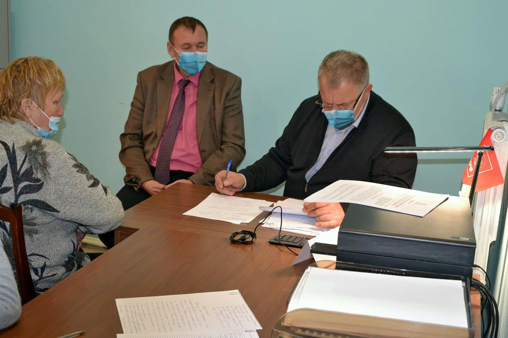 Депутат-коммунист Александр Наумов, в региональную неделю, провел прием граждан в шести городских округах Подмосковья