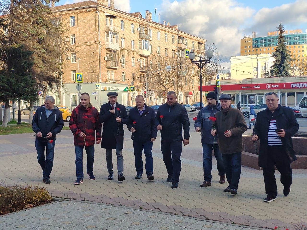 День Великого Октября – обязан помнить каждый!