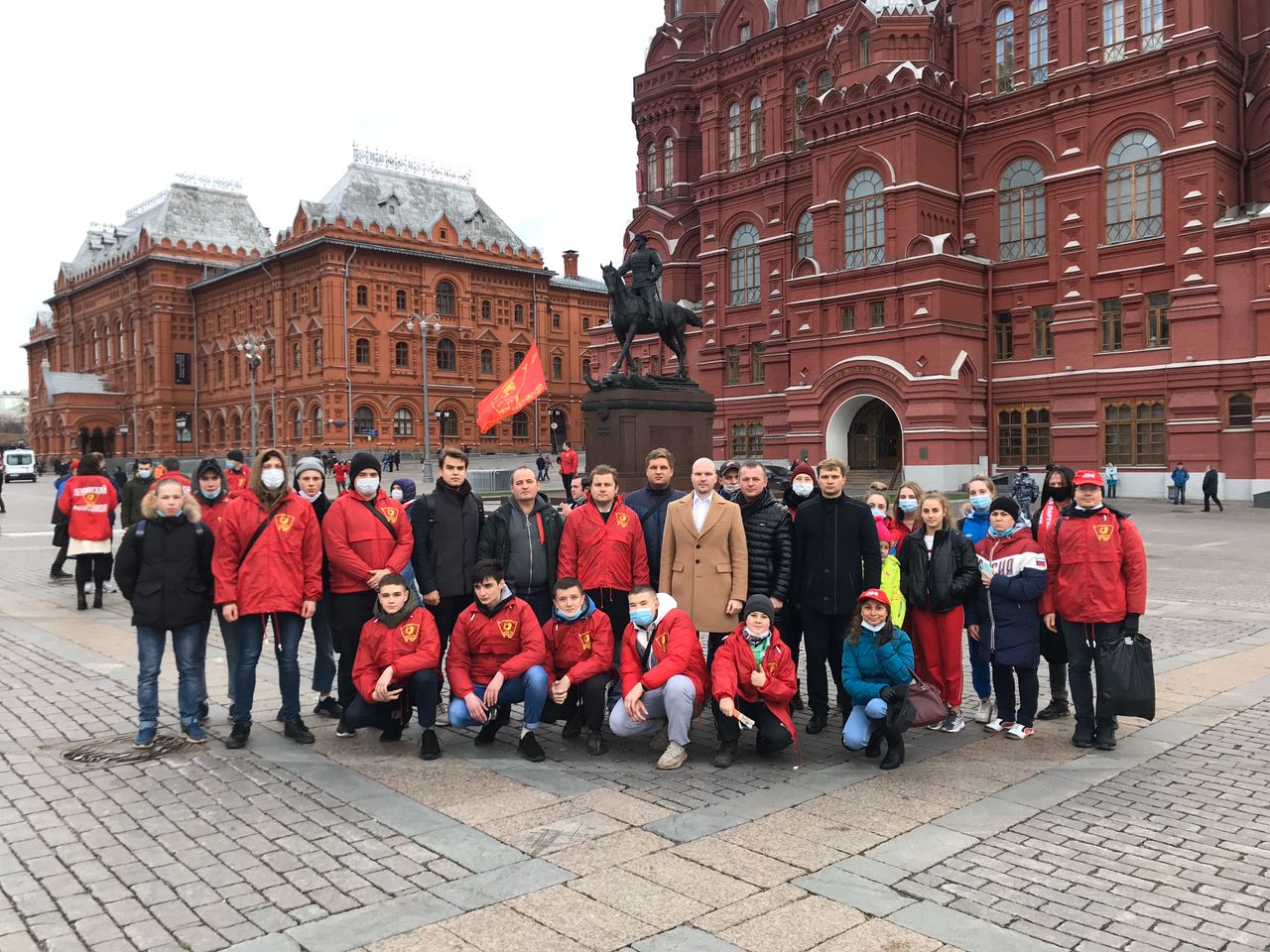Празднование 7 ноября в Лобне