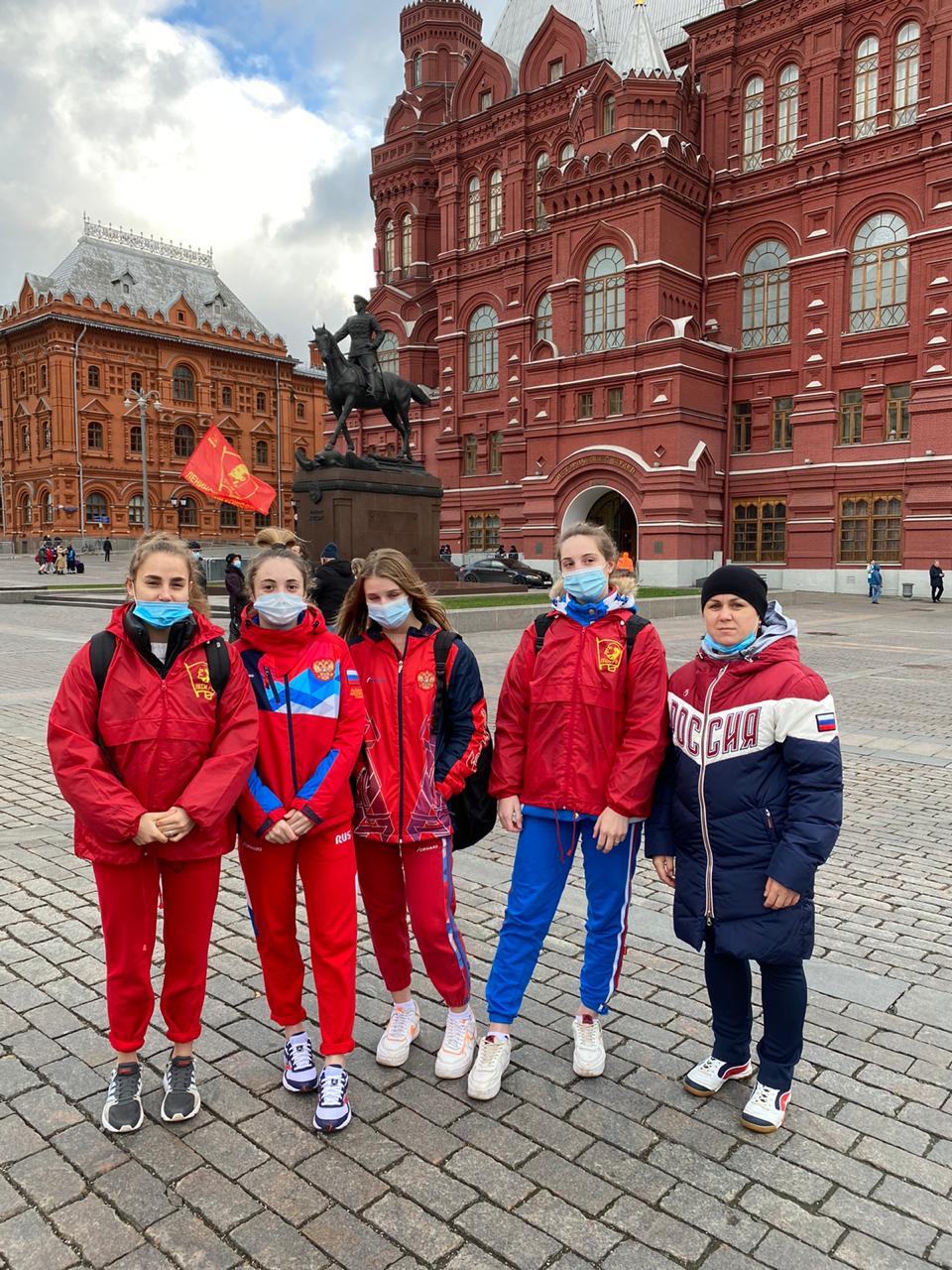 Празднование 7 ноября в Лобне