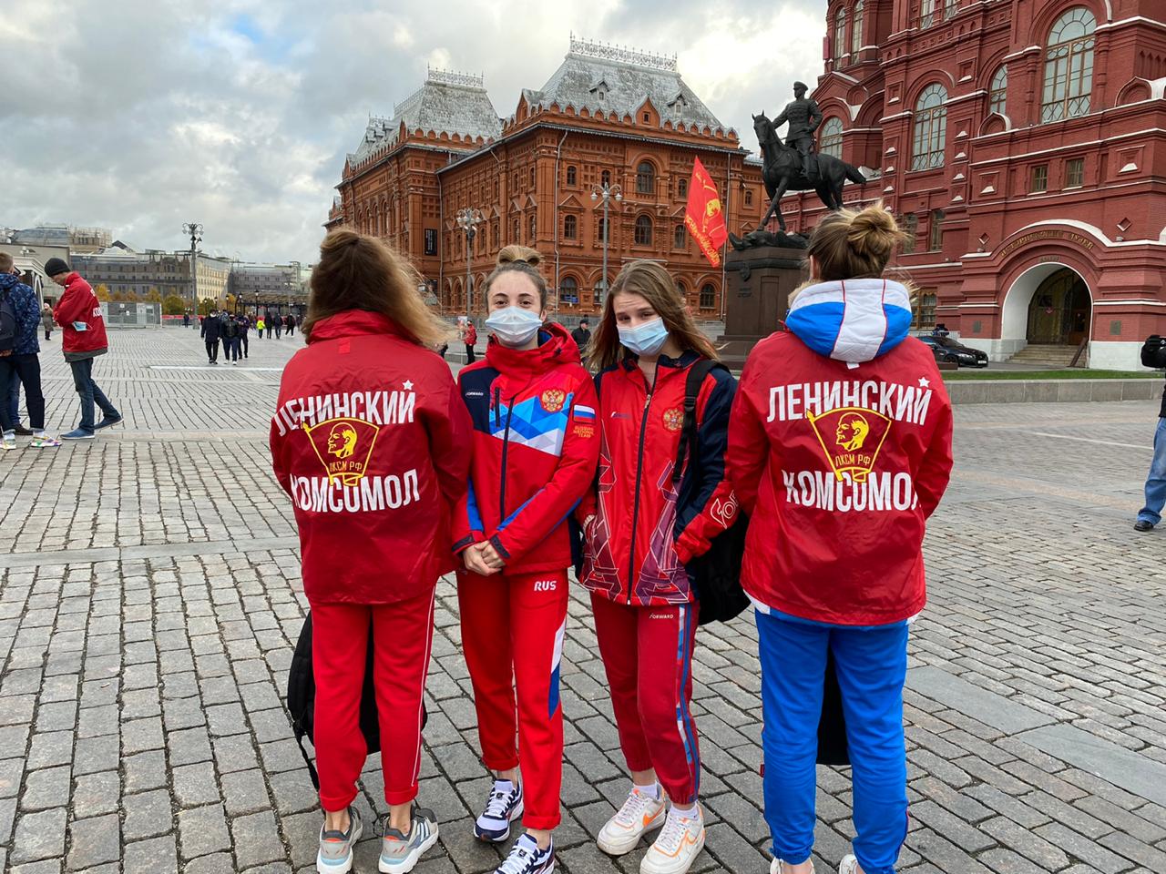Празднование 7 ноября в Лобне