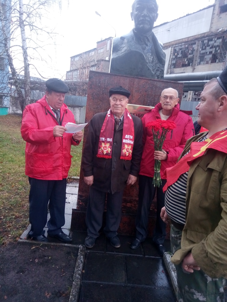 Коммунисты Каширы отпраздновали 7 ноября