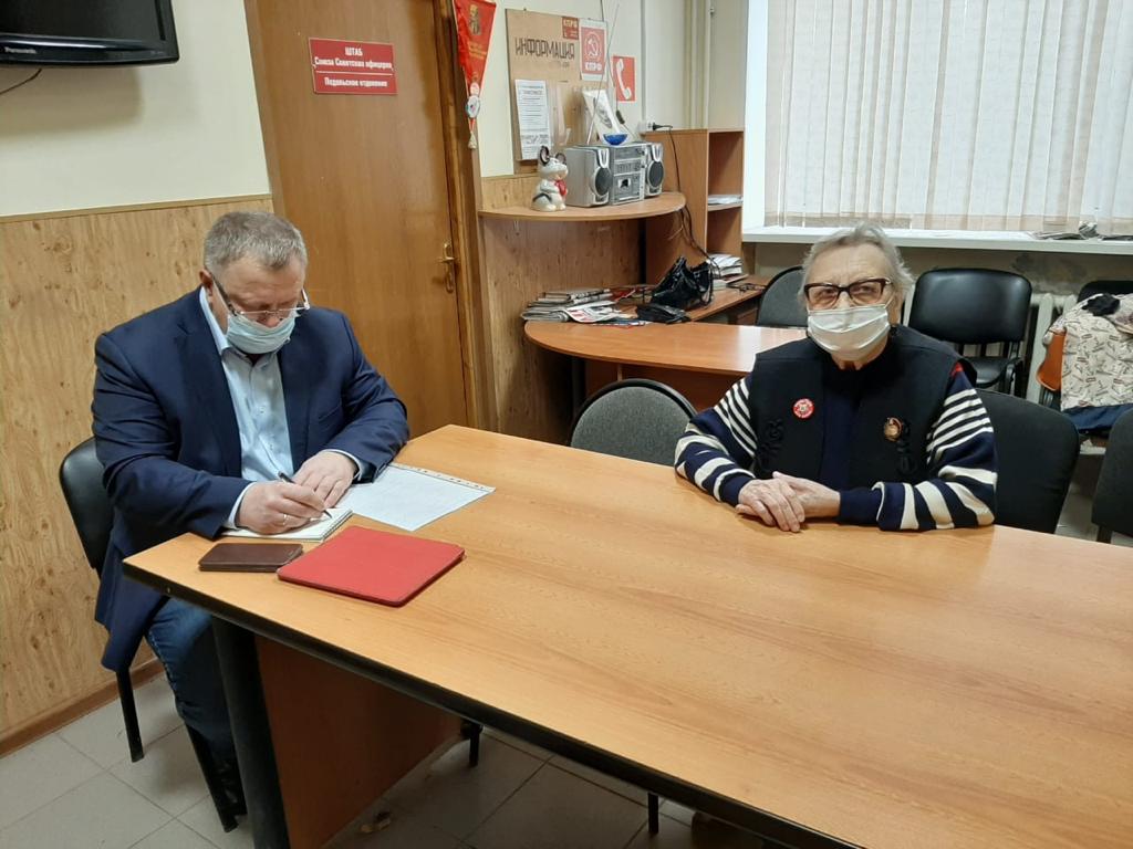 Депутат-коммунист Александр Наумов провёл прием граждан в Подольске