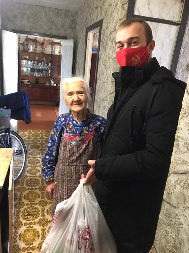 Орехово-Зуевские коммунисты раздали продуктовые наборы от МК КПРФ