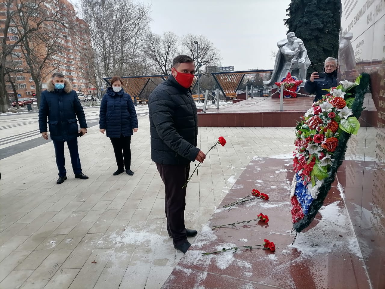 Подвиг неизвестного солдата почтили в Котельниках