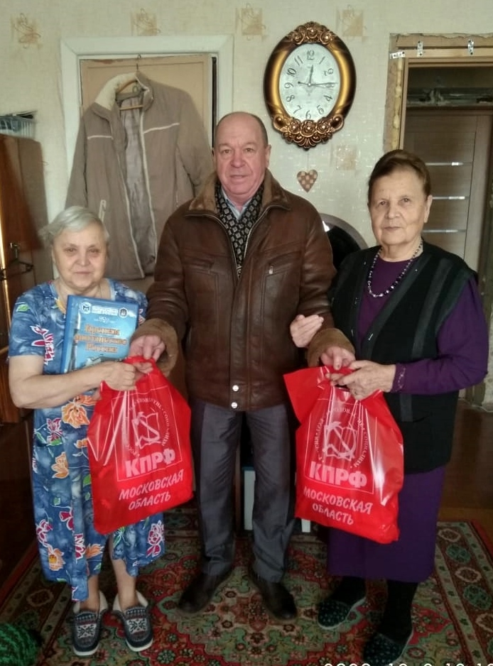 В здоровом обществе забота о тех, кто в ней нуждается, должна быть в приоритете