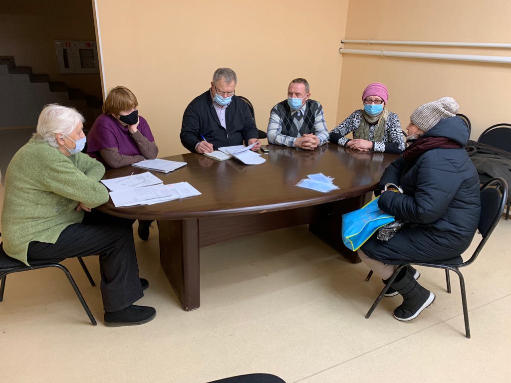 Депутат-коммунист Александр Наумов провел прием граждан в Озёрах
