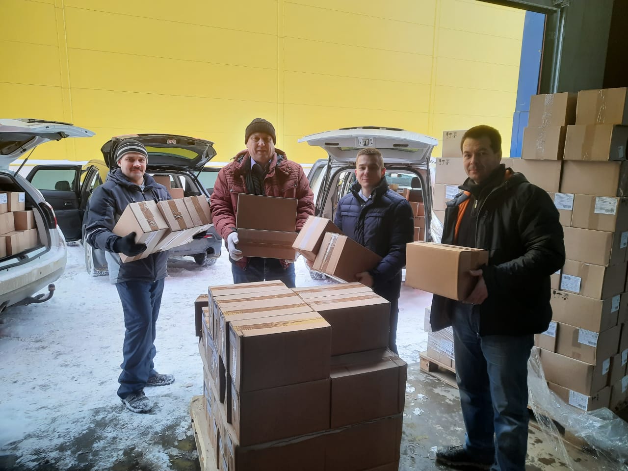 Коммунисты к Новому году готовы!