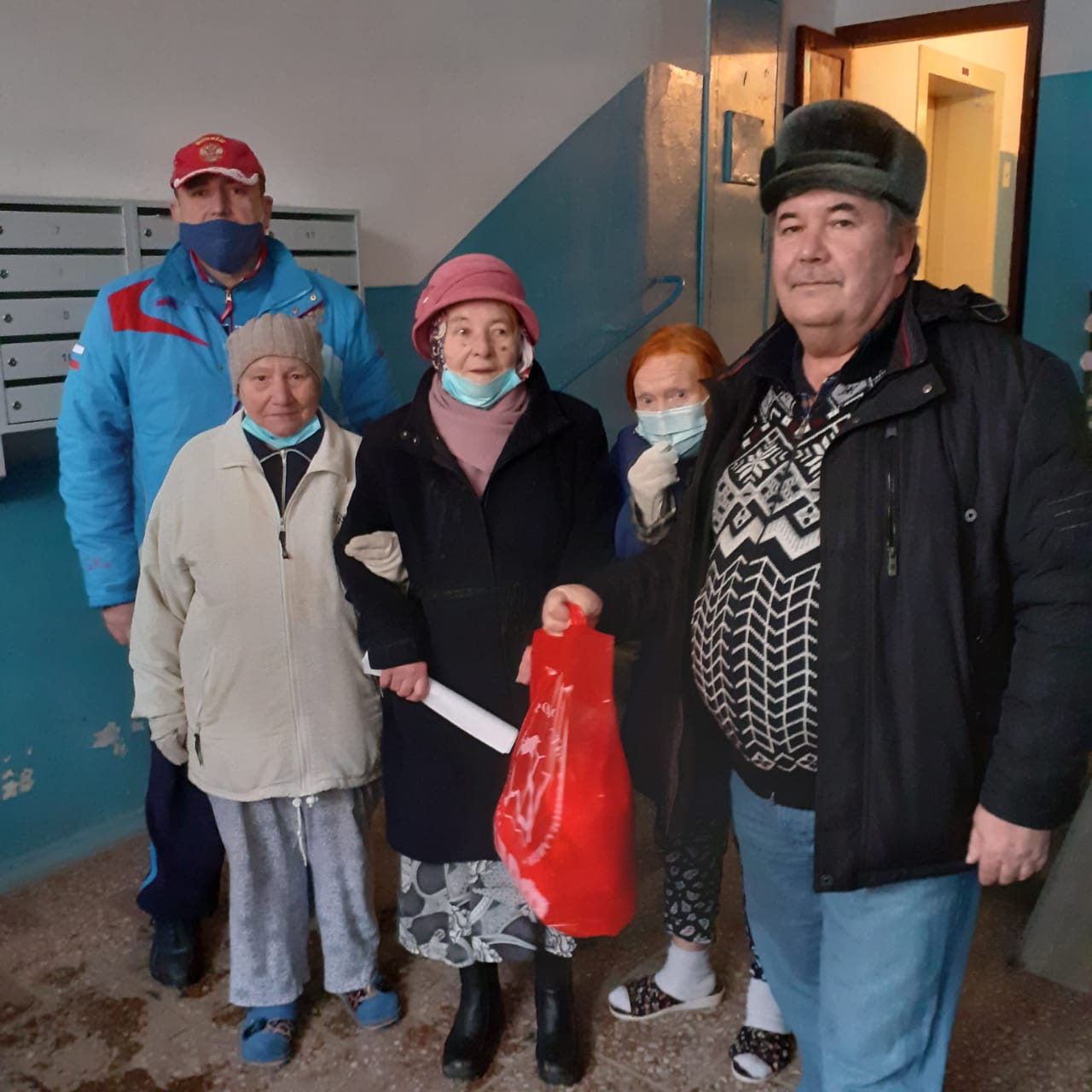 Ступинские коммунисты своих не бросают!