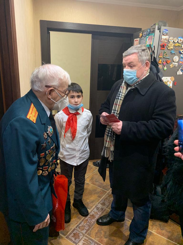 Старейший коммунист г. Королёва Н.Н. Багаев отметил своё 102-летие