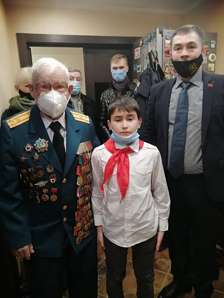 Старейший коммунист г. Королёва Н.Н. Багаев отметил своё 102-летие