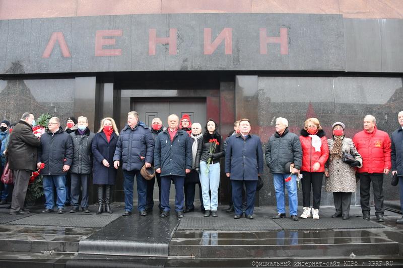 Учиться у Сталина!