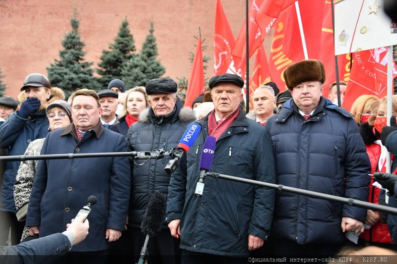 Учиться у Сталина!