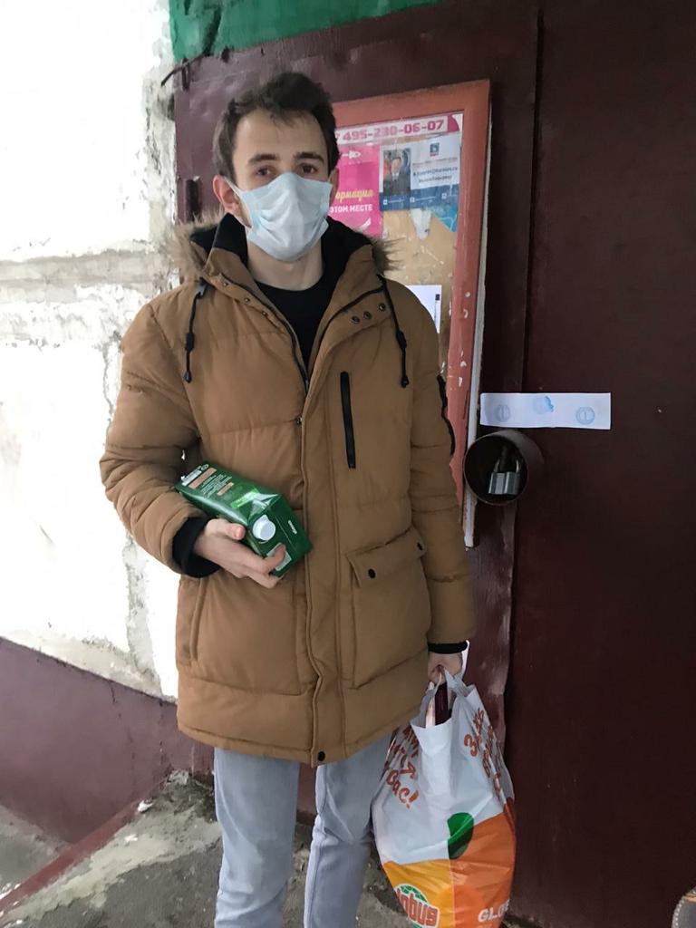 Королёвские коммунисты поздравили жителей с Наступающим Новым годом