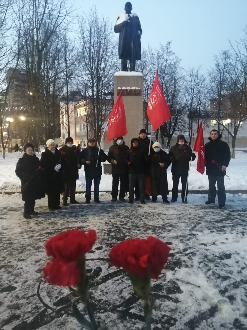 Реутовские коммунисты почтили память В.И. Ленина