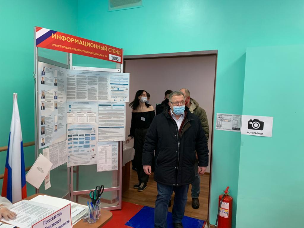 Секретарь МК КПРФ Александр Наумов посетил избирательные участки в Коломне