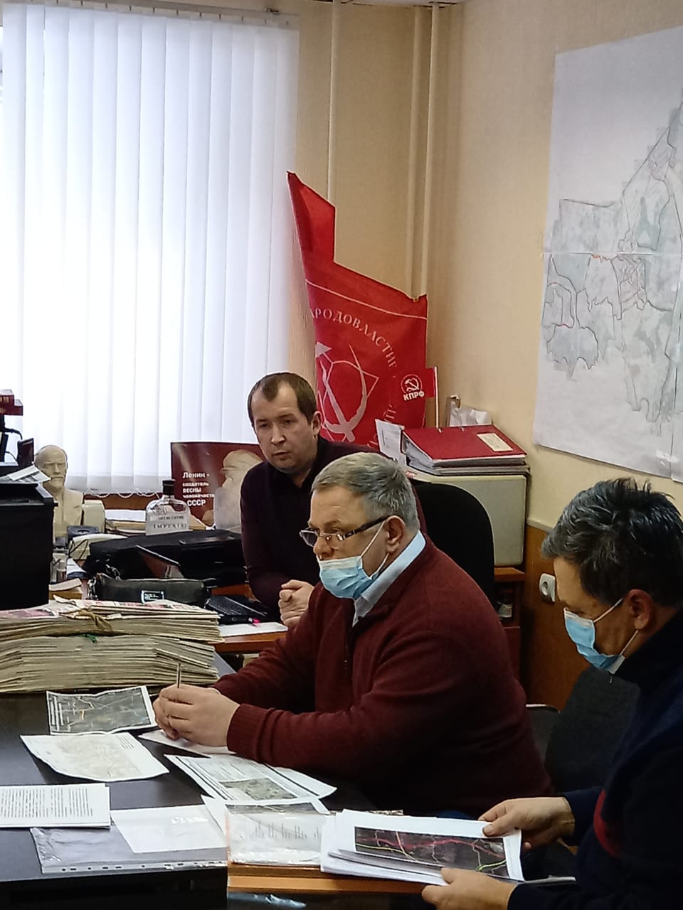 Депутат-коммунист Александр Наумов провёл приём граждан в Ленинском г.о.
