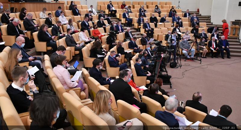 Г.А. Зюганов: Нужен новый курс, нужна новая бюджетная политика